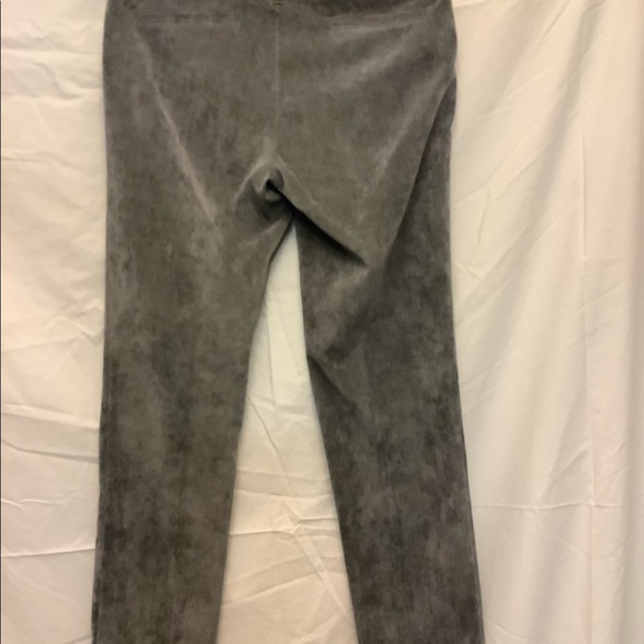 Pants - Picture 4 of 8